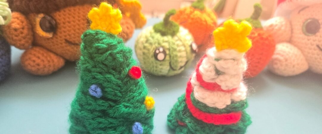 Stash-Busting Special: Crochet a Textured Mini Ruffle Christmas Tree!