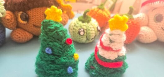 Stash-Busting Special: Crochet a Textured Mini Ruffle Christmas Tree!